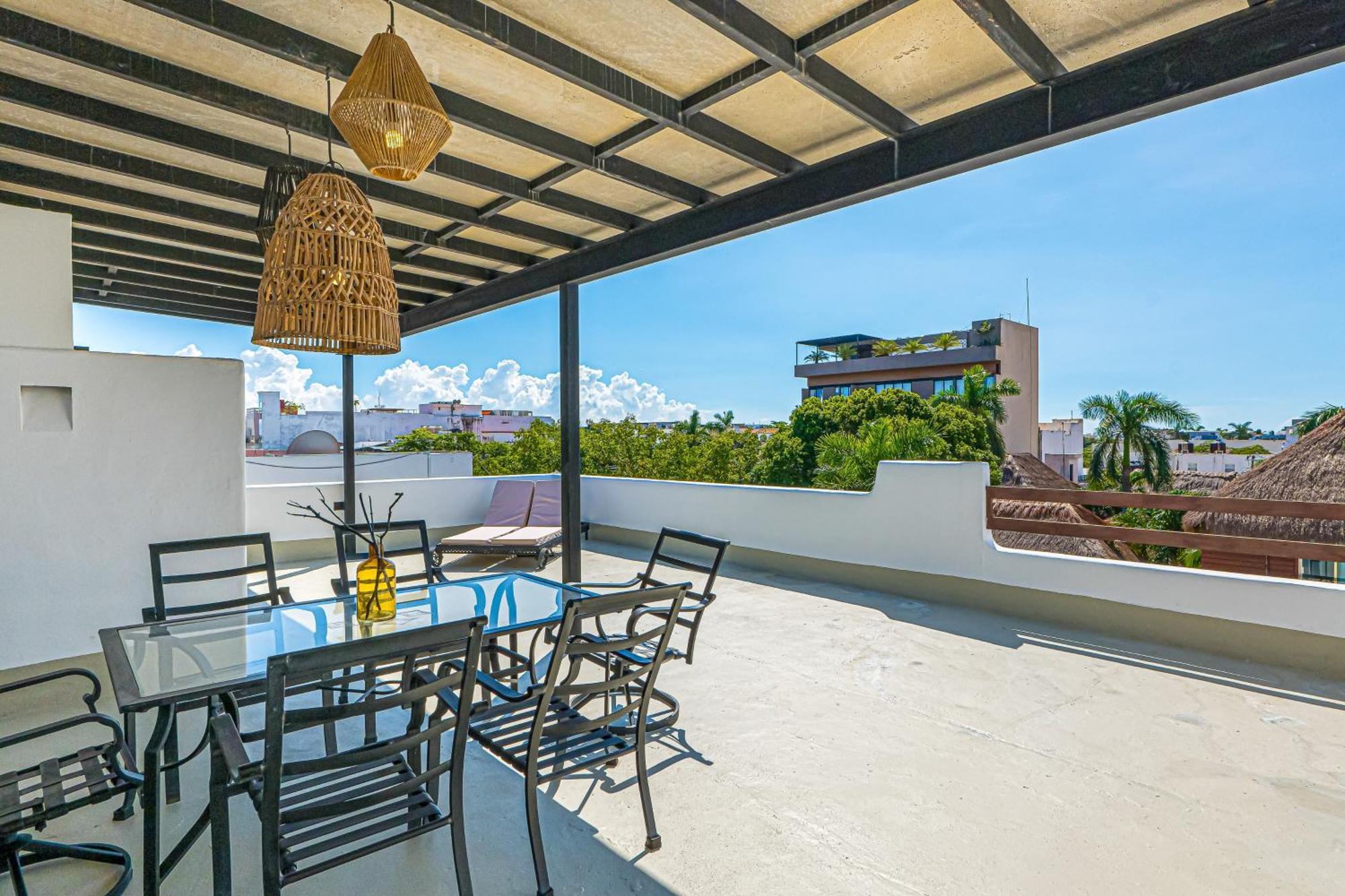 Beachside Haven At Playa Kaan Apartamento *